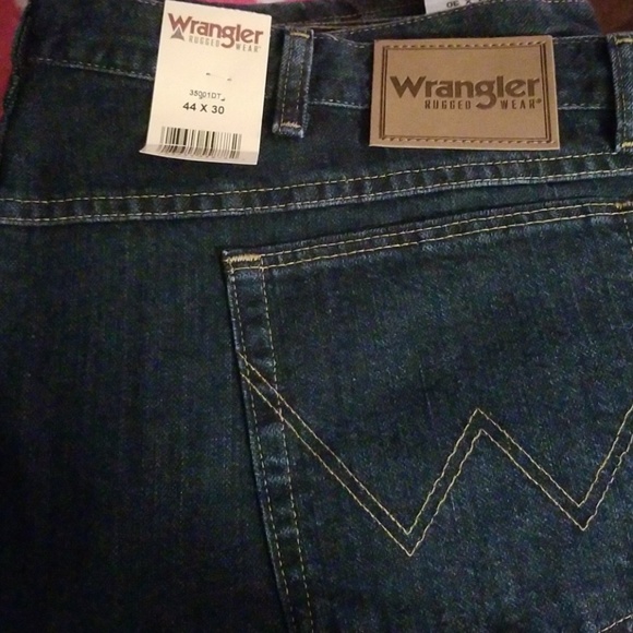 Wrangler Other - 💲SOLD 💲Wrangler Rugged wear Jean's size 44X30